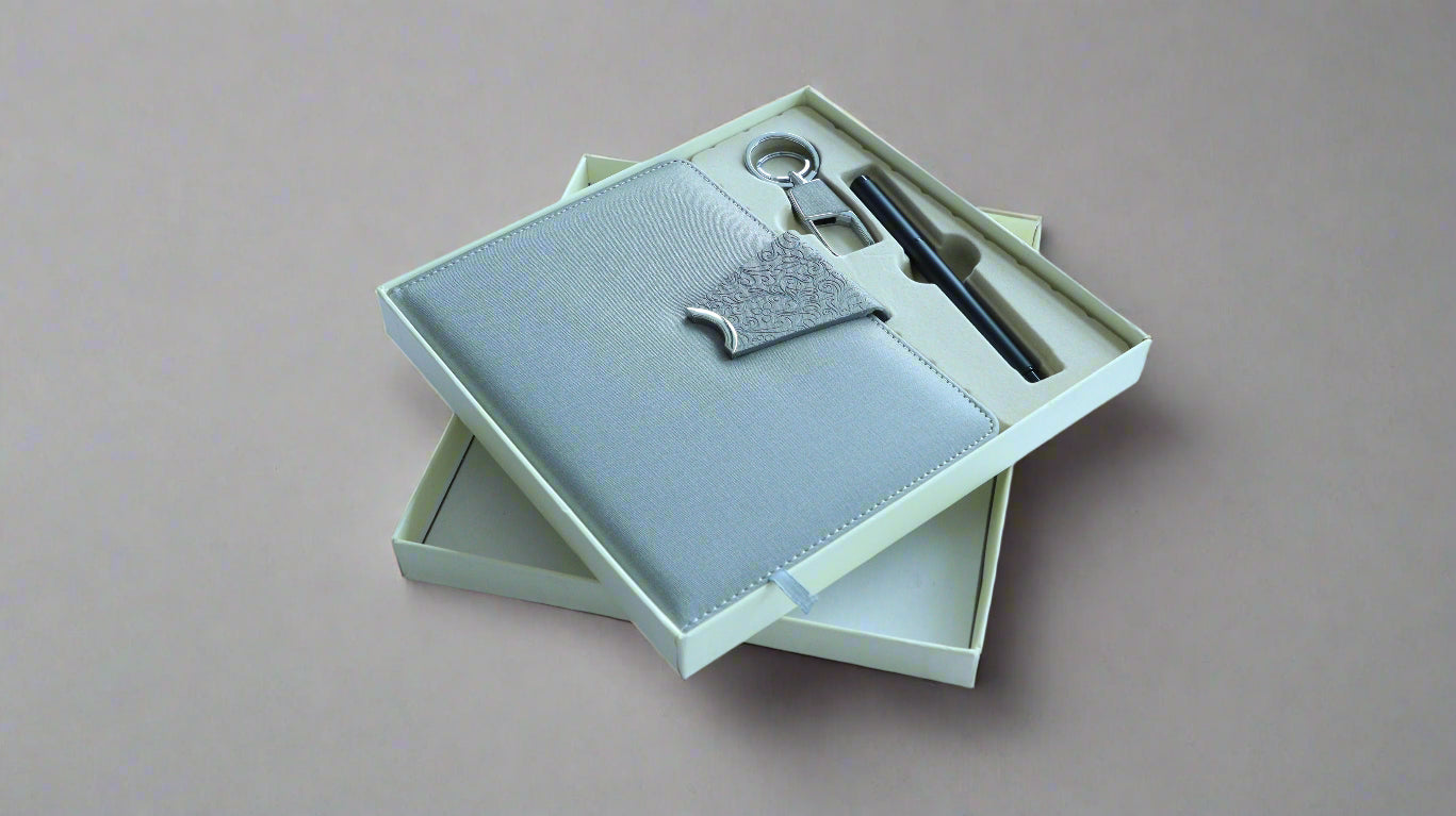 SPL 23-19 SYMPHONY GREY 3-IN-1 GIFT SET