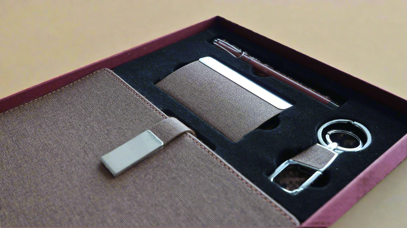 SPL 23-21 EON BROWN 4-IN-1 GIFT SET