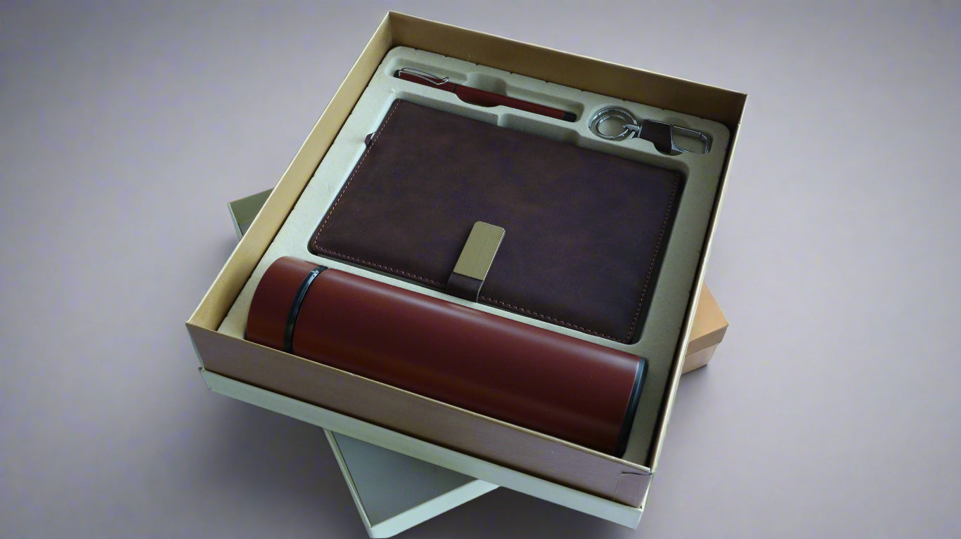 SPL 23-22 PLUSH BROWN 4-IN-1 GIFT SET