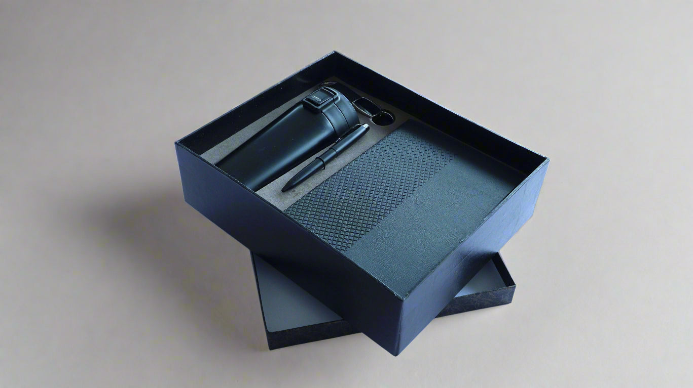 TOYOTA GIFT SET 4-IN-1