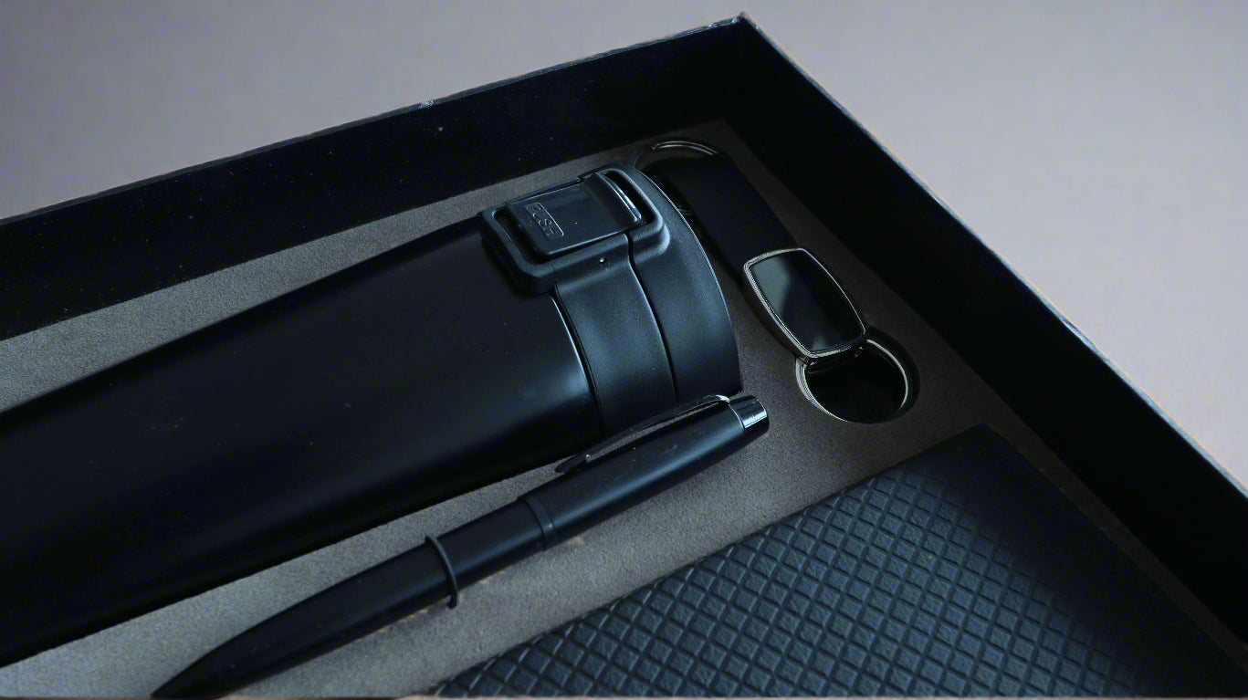 TOYOTA GIFT SET 4-IN-1