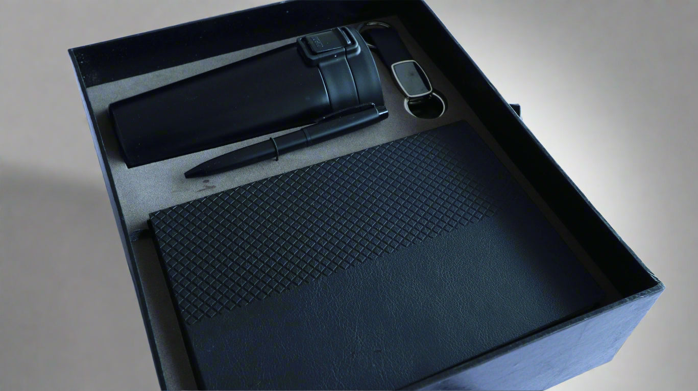TOYOTA GIFT SET 4-IN-1