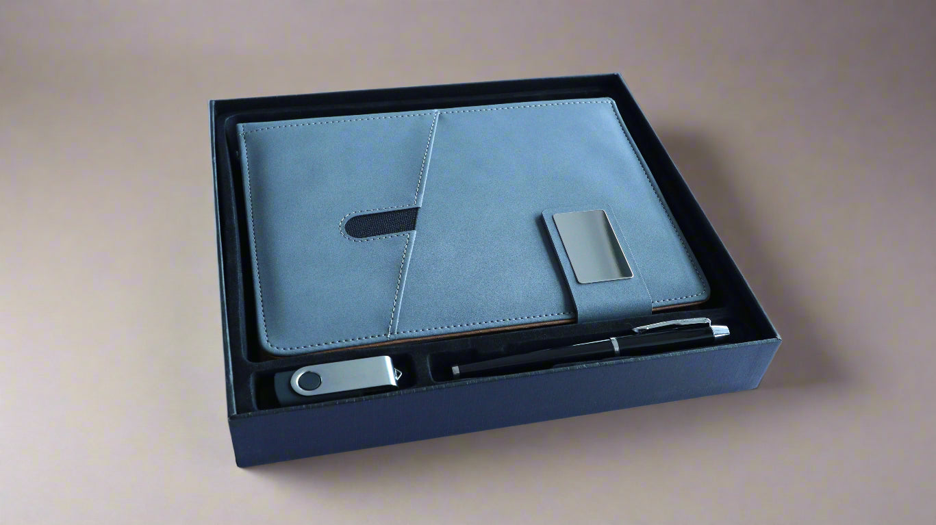 SPL 004 Notebook, Flash Disk and Pen