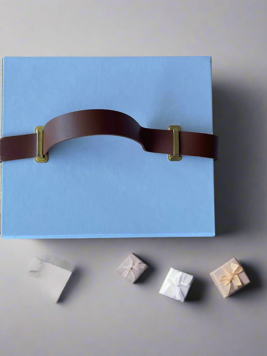 Collapsible Gift Boxes W2695 White