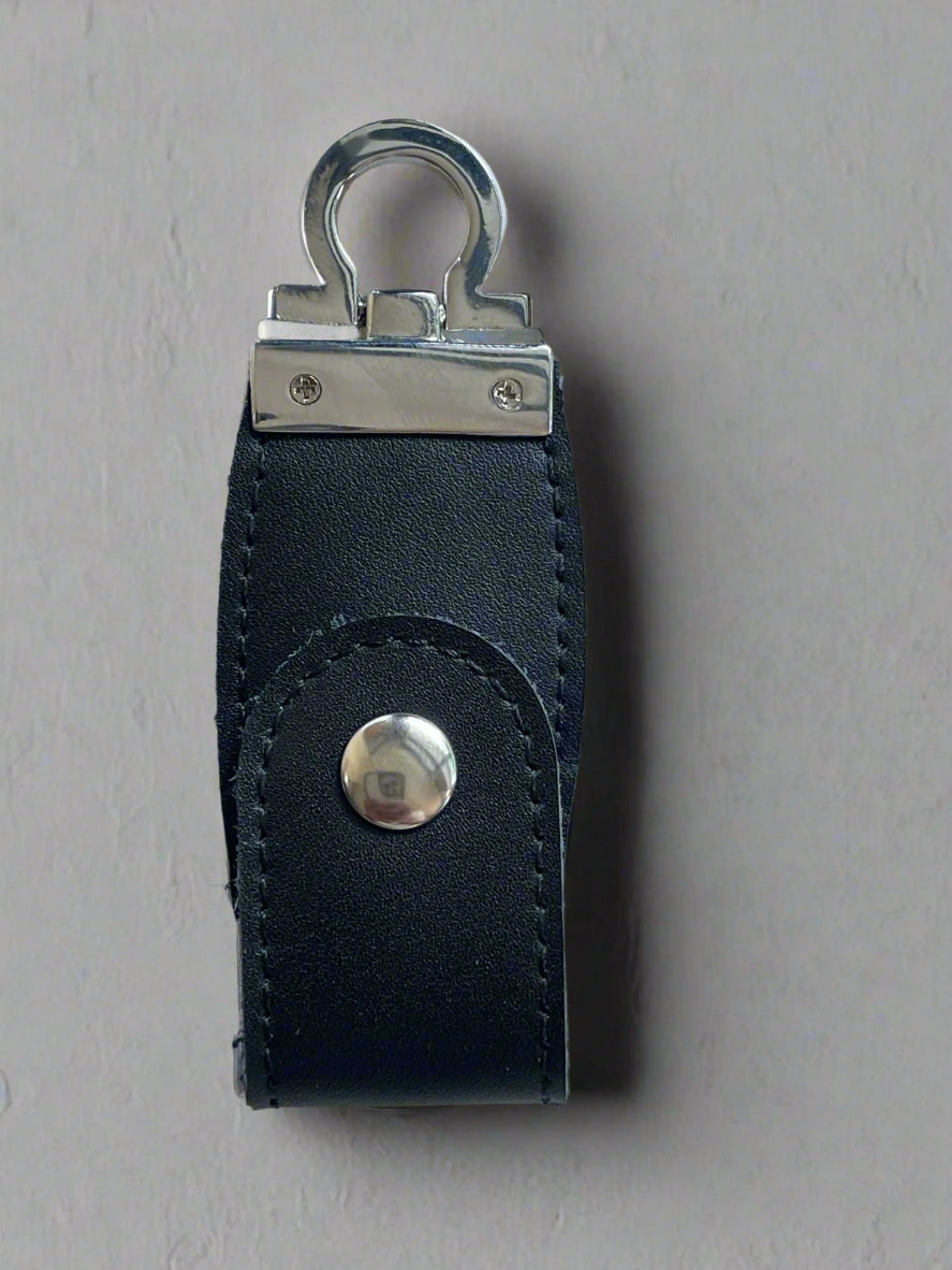 BLACK LEATHER FLASH DISK 16 GB