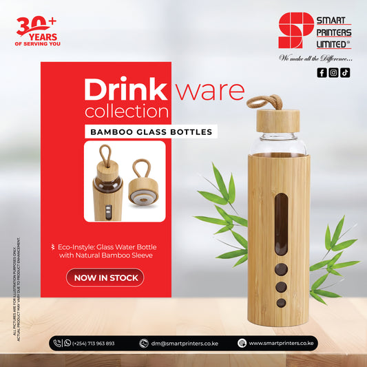 GLASS WATER BOTTLE WITH BAMBOO FINISH